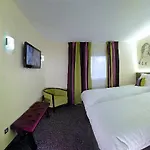 Liberte 4 Etoiles Hotel